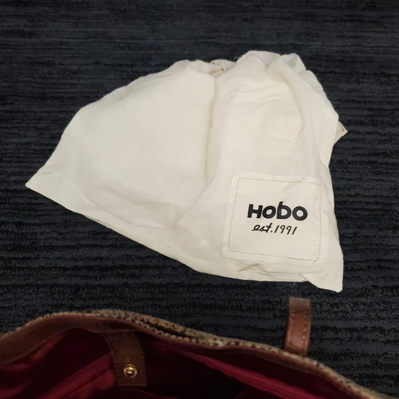 Hobo International Brown Finely Tote Autumn Python Bag - Picture 8 of 9